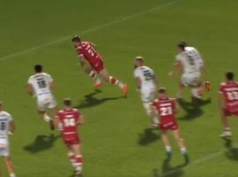 Ben Hellewell running to the try line vs Catalans. Credit: Super League Twitter