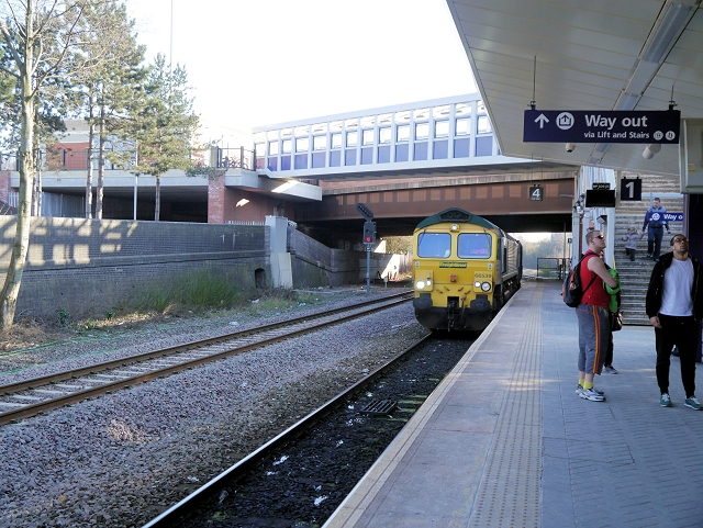 third platform at Salford Crescent