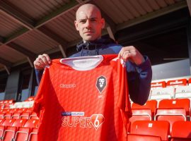 Darron Gibson. Image Credit: Salford City