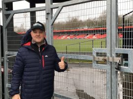 Nathan Richardson arrives at the Peninsula Stadium. (Image: Mikey Partington).