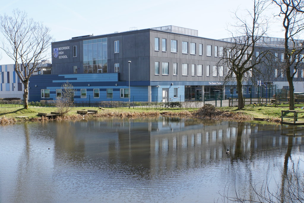 "We decided to launch a virtual youth club" Deputy Mayor commends