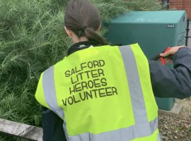 ‘Litter picking has saved their life’: how doing an hour of litter picking can improve your mental health