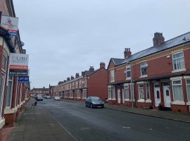 Terraced Houses on Blandford Road, Salford. Credit: Jacob Teagle