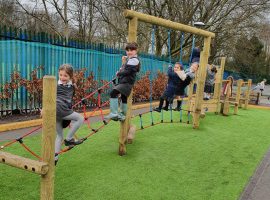 Mesne Lee Primary School (Image: Vicky Hurcomb)