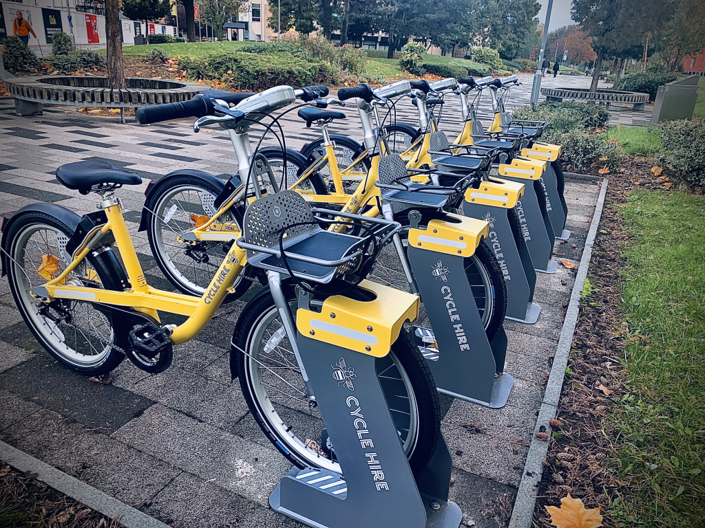 Bee bike salford