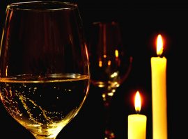 Pixabay License
Free for commercial use
No attribution required
https://pixabay.com/photos/romantic-romantic-dinner-wine-744760/