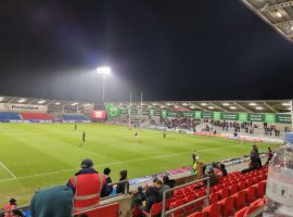 Salford Red Devils warm up before facing Hull KR