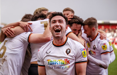 Salford City celebrating (Image salford city twitter)