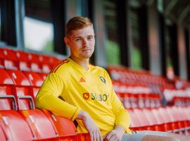 Salford City signing Joe Wright. Credit: Salford City FC.