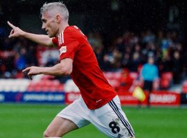 Matty Lund celebrating goal against Newport County - via Salford City Twitter