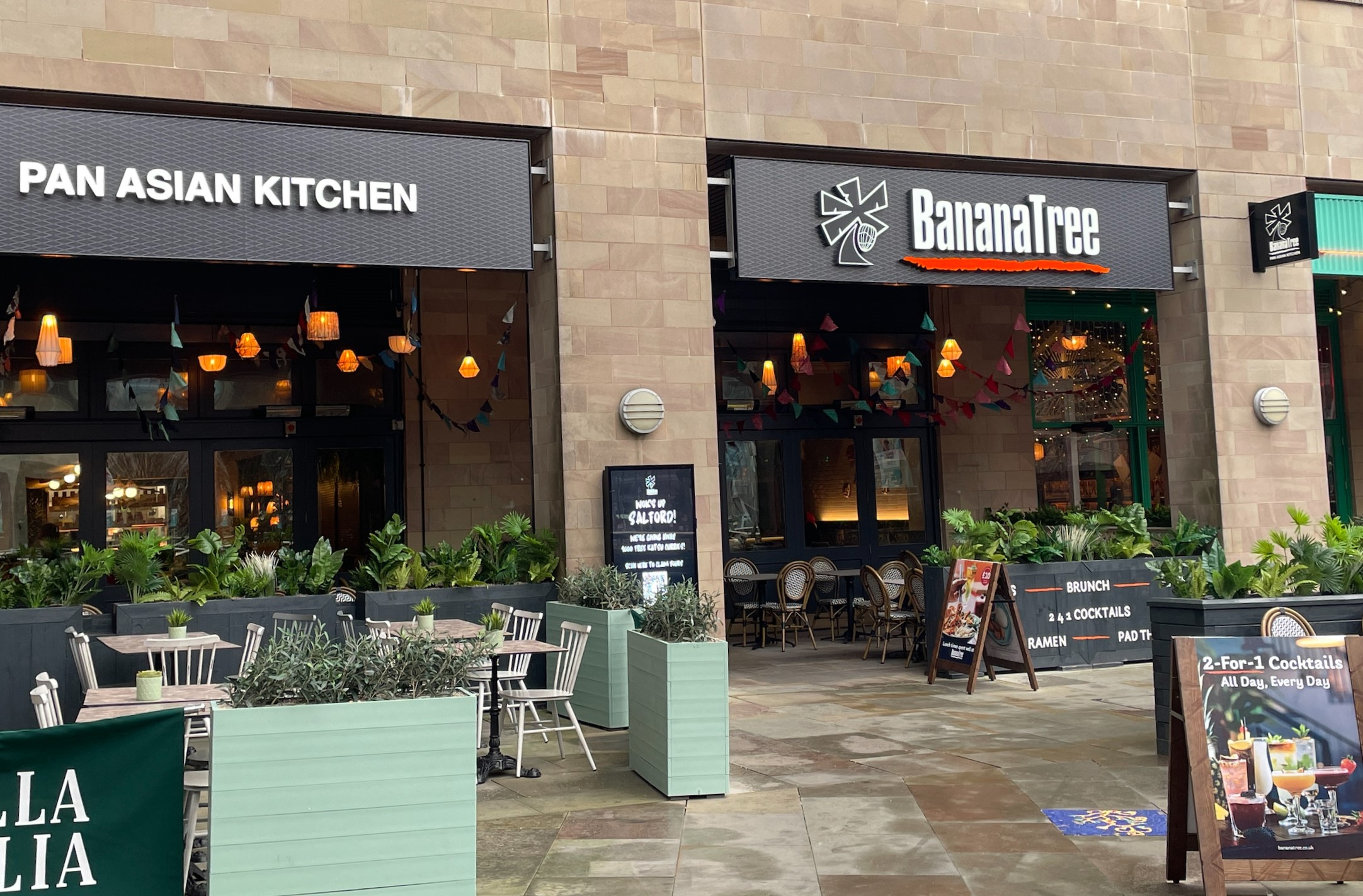 New Pan Asian restaurant Banana Tree hits Salford Quays | Salford Now