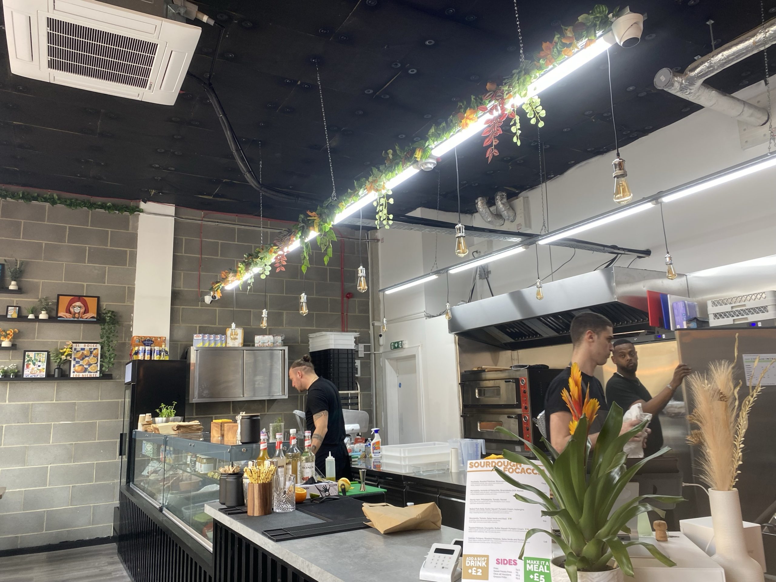 New Italian focaccia sandwich shop opens on Chapel Street