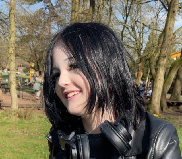 Officers in Salford issue urgent appeal for missing teenager