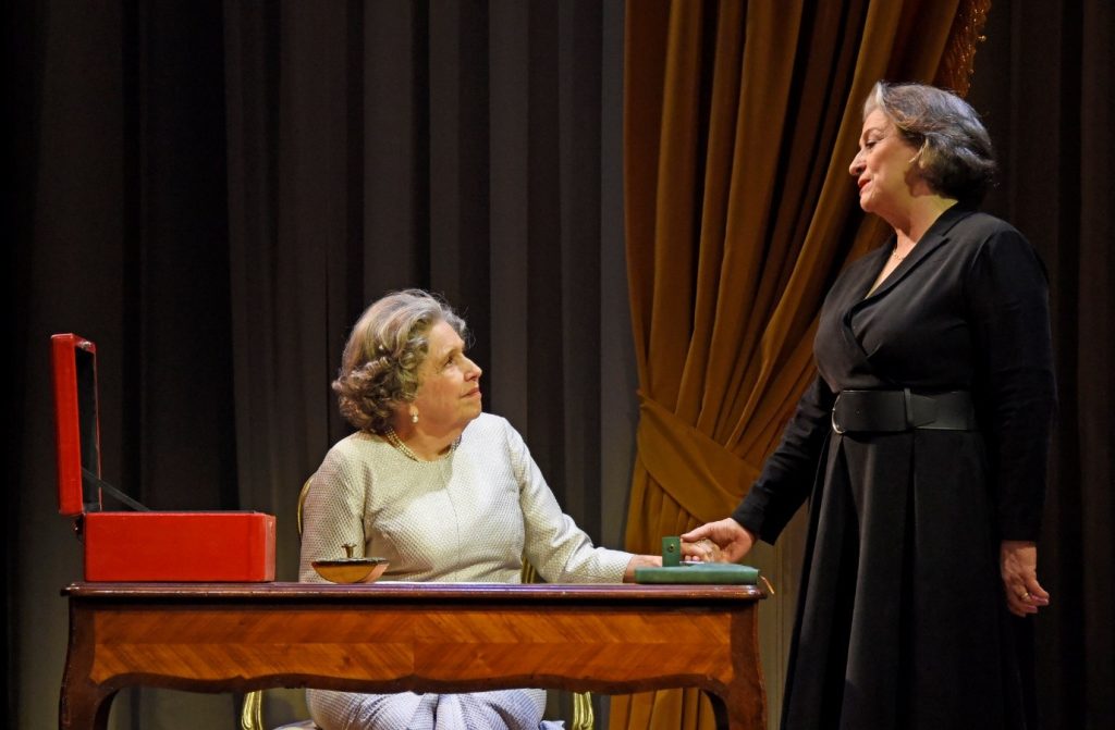 WORLD PREMIERE UK TOUR OF DAISY GOODWIN’S BY ROYAL APPOINTMENT COMES TO LOWRY, SALFORD
