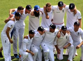 https://commons.wikimedia.org/wiki/File:The_England_Cricket_Team_Ashes_2015.jpg